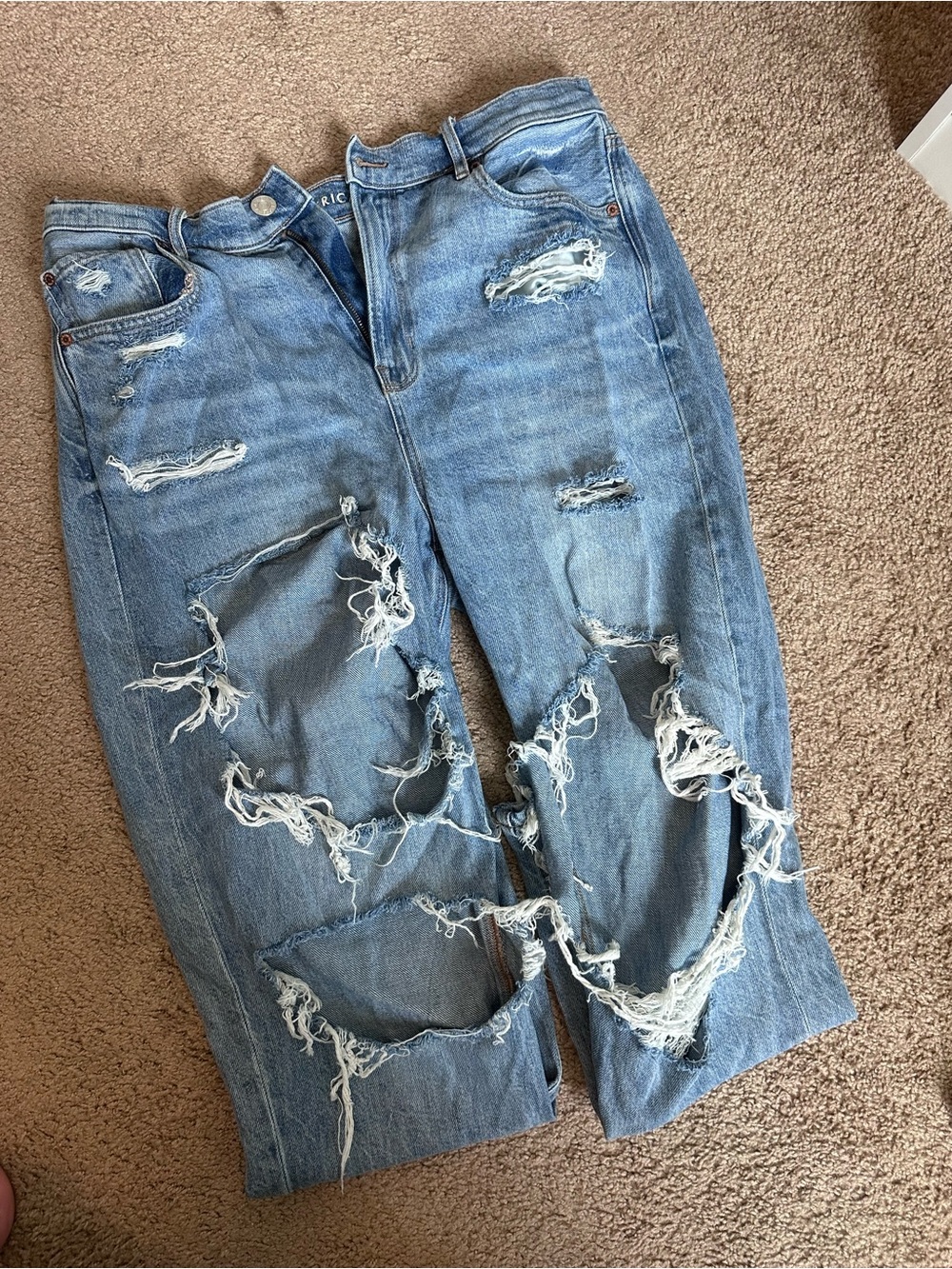 Distressed Light Blue Women’s Jeans